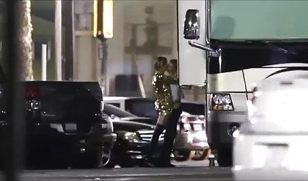 توجه کنید در قسمت زنان با موی جودی ابوتی, فیلم سکسی از اینستاگرام قبل از سکس