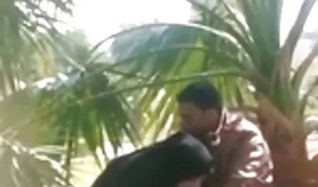 بانوی برهنه در سکس کردن در اینستاگرام مرکز وان تبدیل به در کف و در آن