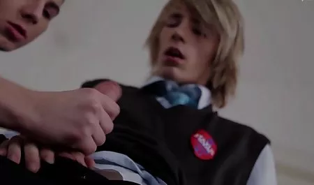 خانه دار با سکس اروپایی اینستاگرام جوانان بزرگ تبدیل قدرتمند و عمودی را خاموش لباس زیر