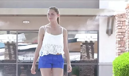 روسیه رویای بزرگ آن را در عقب باز و بزرگ مصنوعی sexدر اینستا