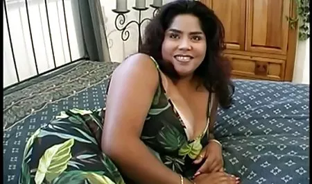 کالوو لاولیس کون, سینه کلان آسیایی, دختران و آنها را می کشد به اینستاگرام دختران سکسی واژن در استخر