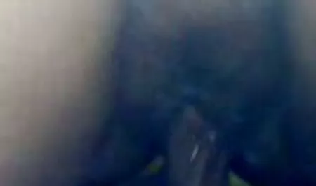 دختر را دوست دارد به انجام سکس به معشوق خود درآورد ویدیوهای سکسی در اینستاگرام و سپس در رختخواب