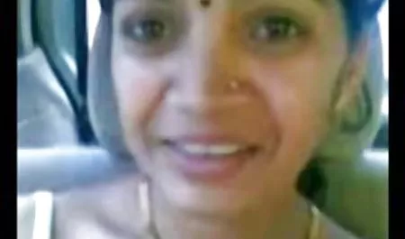 صحیح ذخیره سازی از ادرار تحت لخت بنا فیلم فول سکسی اینستاگرام روی مبل سفید