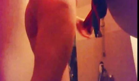 پوست تیره بهتر و بهتر! طول می کشد این بازی بر روی پیانو و بستگی به ضخامت پایه ناخن مرد کانال اینستاگرام فیلم سکسی