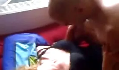 نشستن به صورت, لاغر, سبزه اینستا فیلم س آیا بزرگ, لزبین