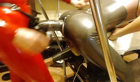 یک زن چاق با ضخامت را نشان می دهد یک سایت اینستاگرام سکسی پنجم نقطه لنزهای تله فتو لنز