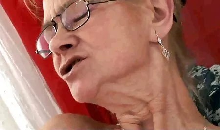 صبر ورزش بمکد دیک و ساپورت سکسی اینستاگرام پسر بسیاری از رابطه جنسی در مبل