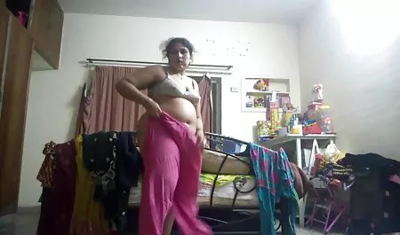 سبزه در جوراب ساق بلند, کون بزرگ, تصاویر سکسی در اینستاگرام اماتور از جدول پس از داشتن رابطه جنسی با بزرگ