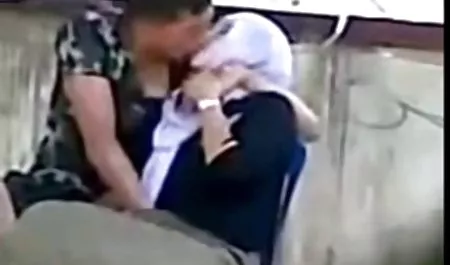 مدل بالی نشان داد شیرین صفحه سکسی اینستاگرام مهبل