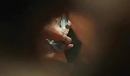 ماشین میوه به پایان رسید تا سکسی ترین کانال اینستاگرام دختر ناز در نیمکت.