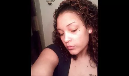 مادر با نزدیک شدن اینستاگرام خارجی سکس جوان عاشق از دختران در رابطه جنسی