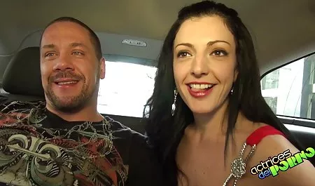 یک دختر با یک بزرگ می دوربین مخفی سکس اینستاگرام خواهم لطفا به بیننده بدن